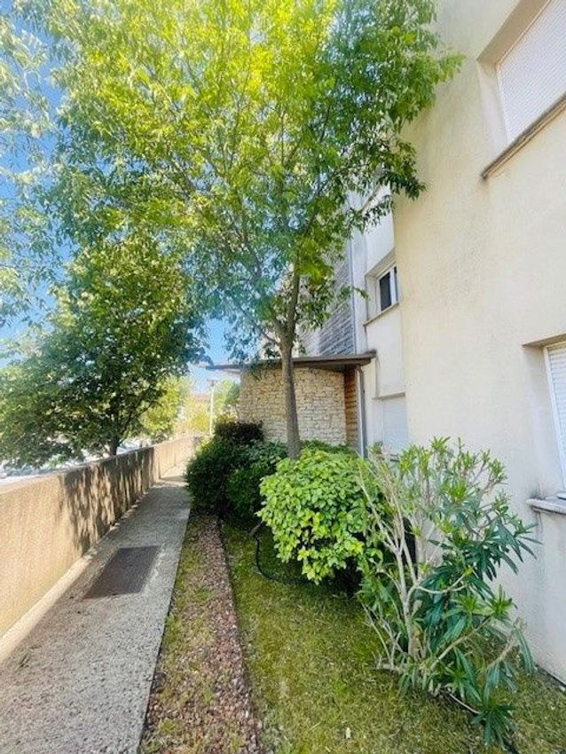 Image Jardin à appartement de Saint-Christol-lez-Alès