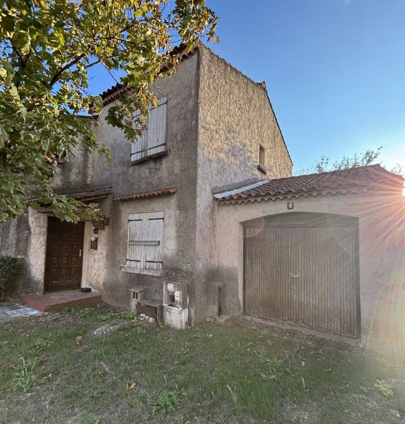 Image Façade à  maison individuelle de Le Muy