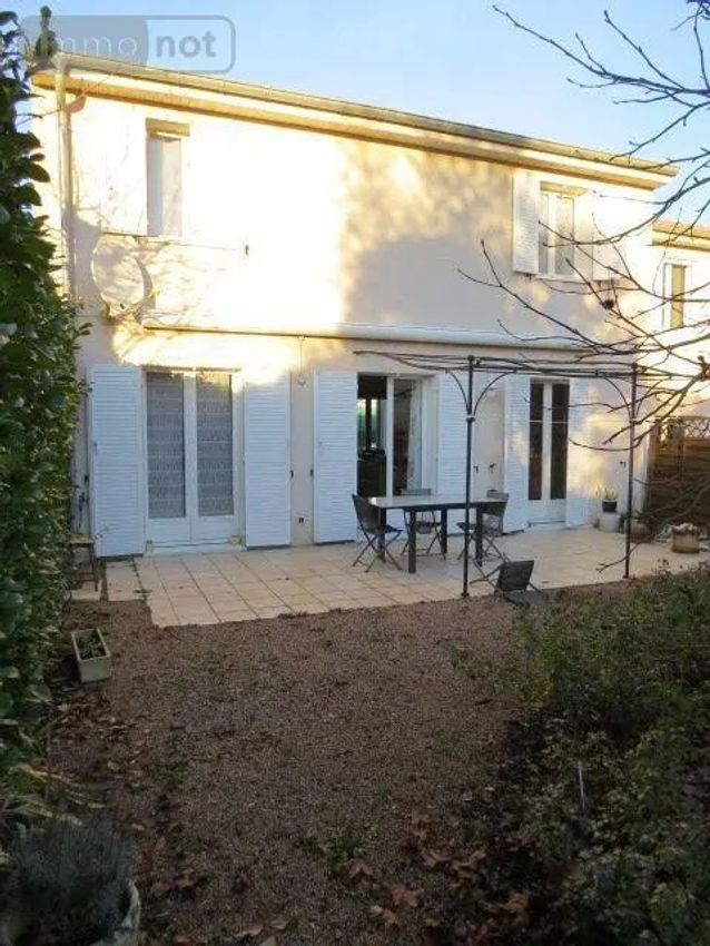 Image Façade à  maison individuelle de Charnay-lès-Mâcon