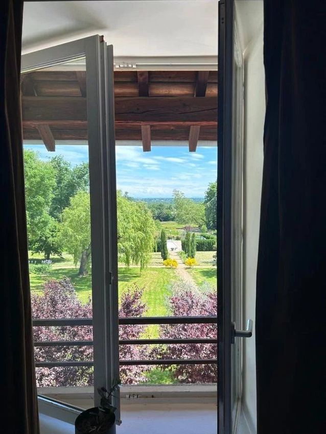 Image Terrasse à  propriété agricole de La Chapelle-de-Guinchay