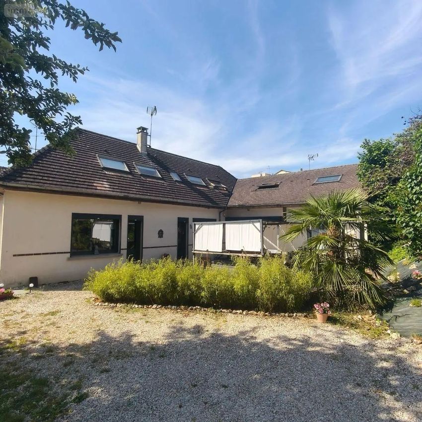Image Façade à  maison individuelle de Mesnil-Saint-Loup