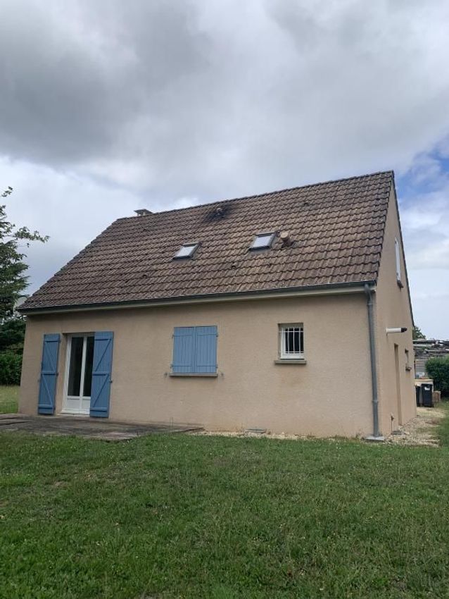 Image Façade à  maison individuelle de Givry