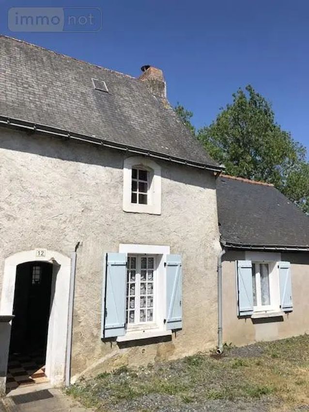 Image Façade à  maison individuelle de Écuillé