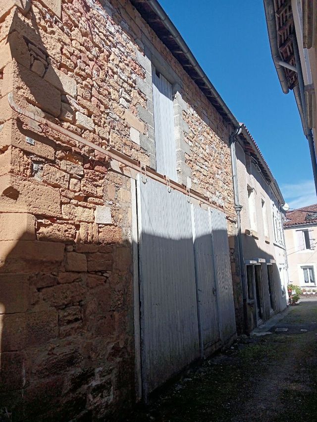 Image Vue à  maison mitoyenne de Corgnac-sur-l'Isle