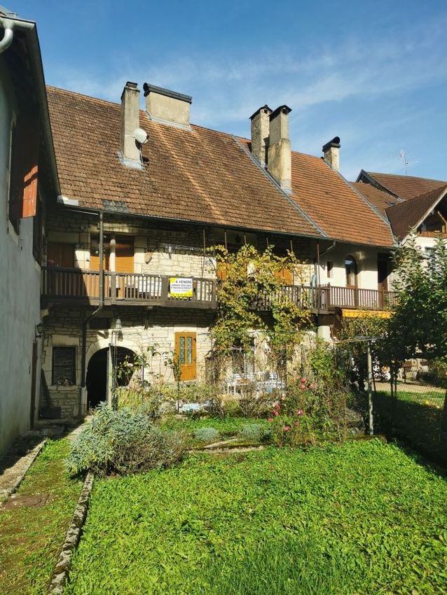 Image Façade à  maison individuelle de Ornans