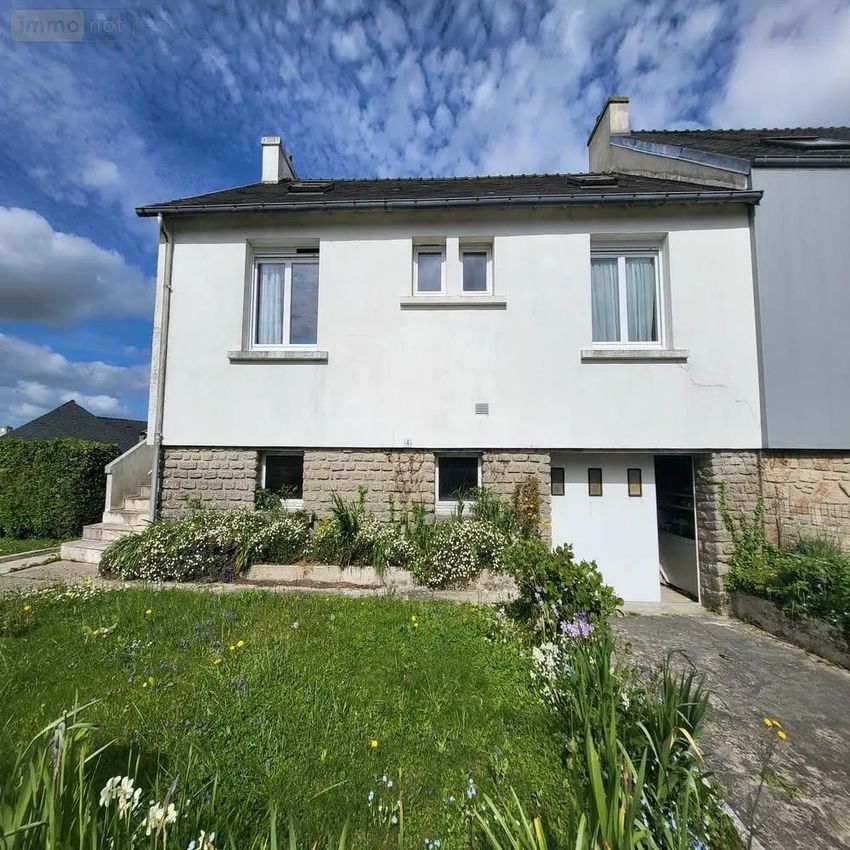 Image Façade à  maison individuelle de Plonévez-du-Faou