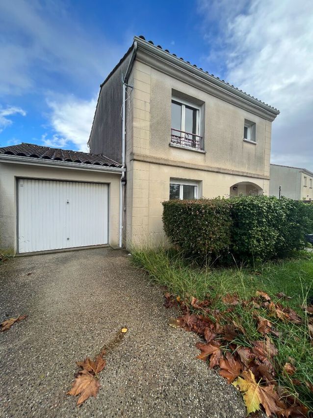 Image Façade à  maison individuelle de Cenon