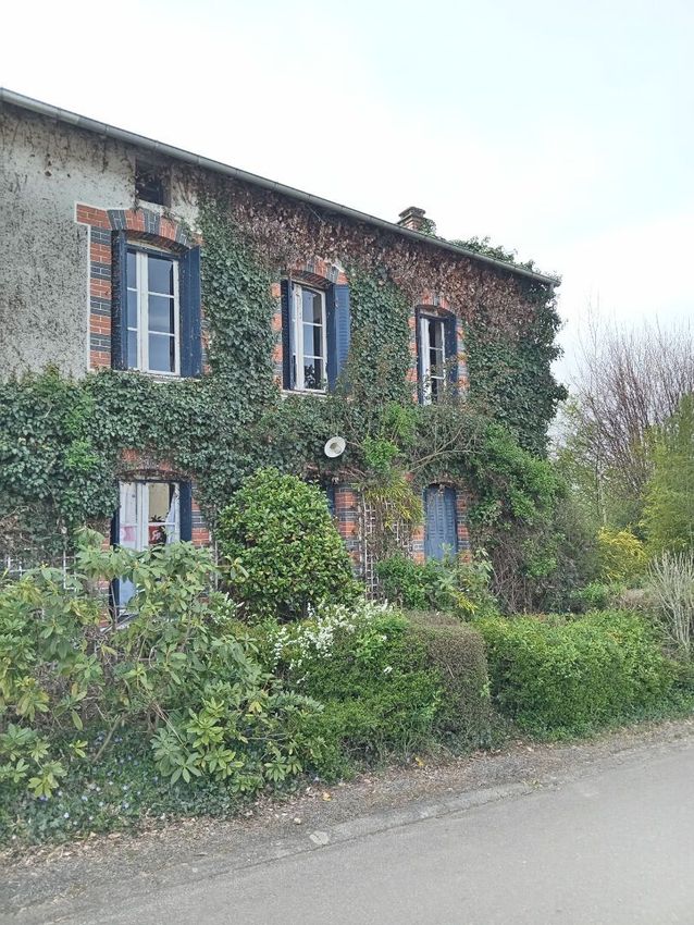 Image Façade à  maison mitoyenne de Bujaleuf