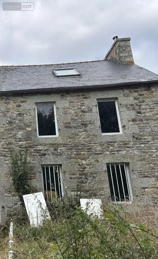 Image Façade à  maison individuelle de Moustéru