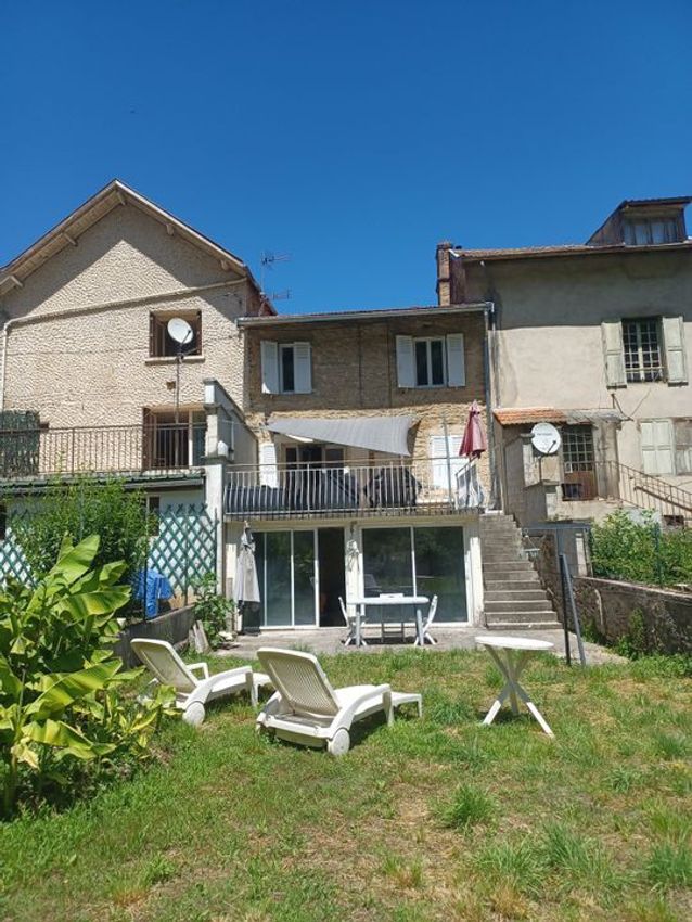 Image Façade à  maison individuelle de Vertrieu