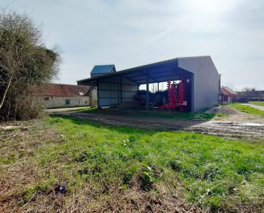 Image de terrain à Jouy-le-Châtel