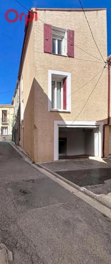 Image Façade à  maison mitoyenne de Villelongue-de-la-Salanque
