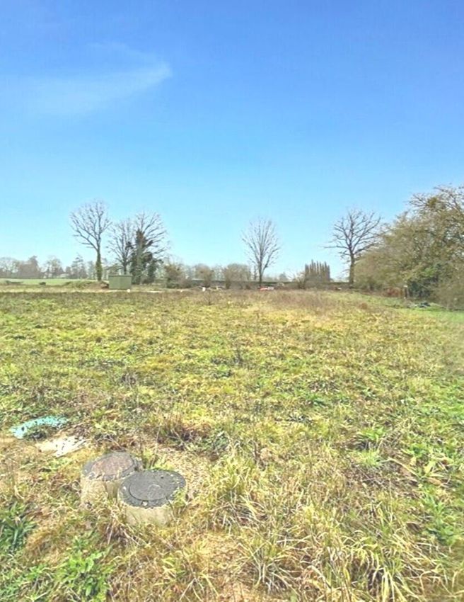 Image de terrain à Saint-Ouen-des-Alleux