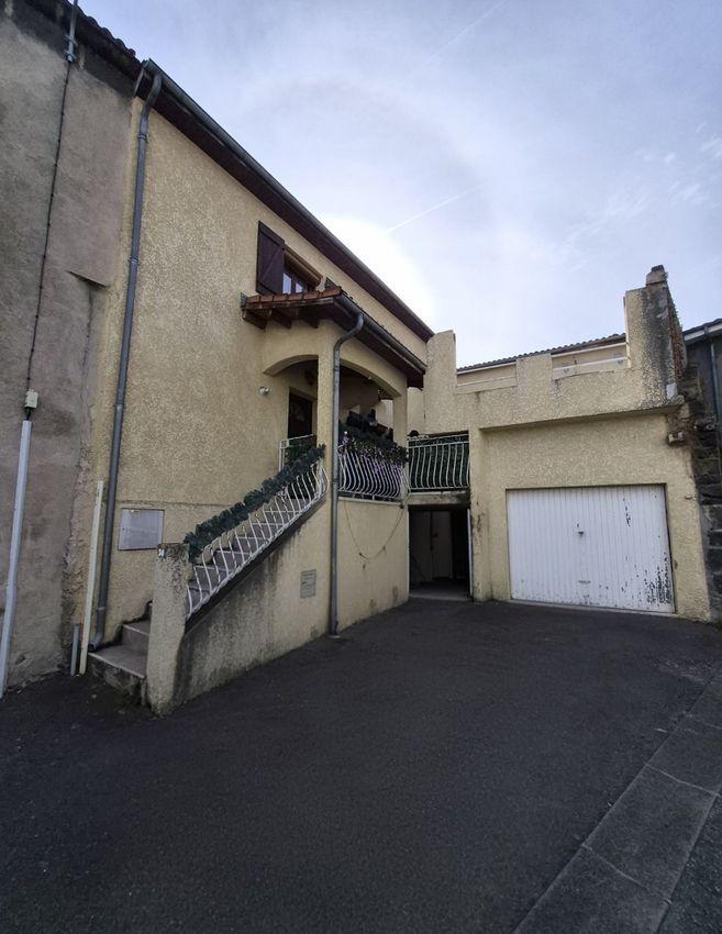 Image Façade à  maison individuelle de Blanzat