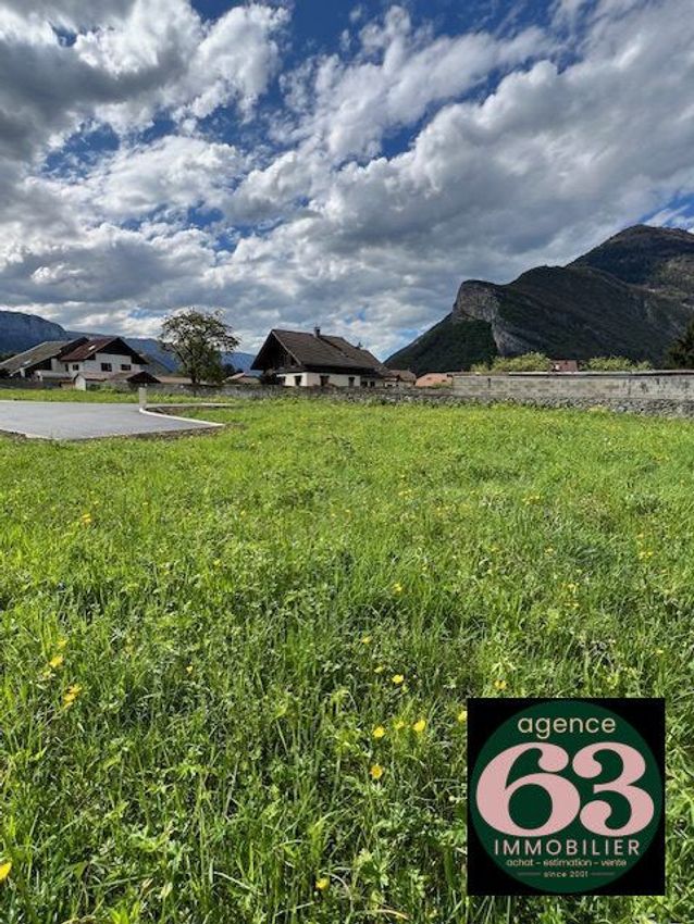 Image Vue à terrain de Faverges-Seythenex