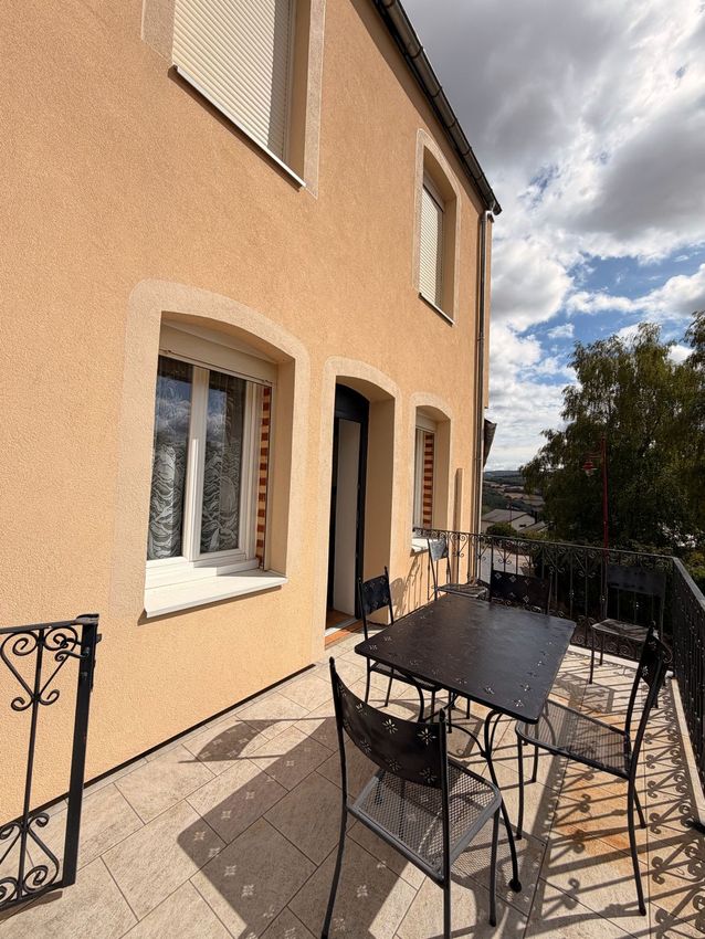 Image Terrasse à  maison individuelle de Château-Chinon (Ville)