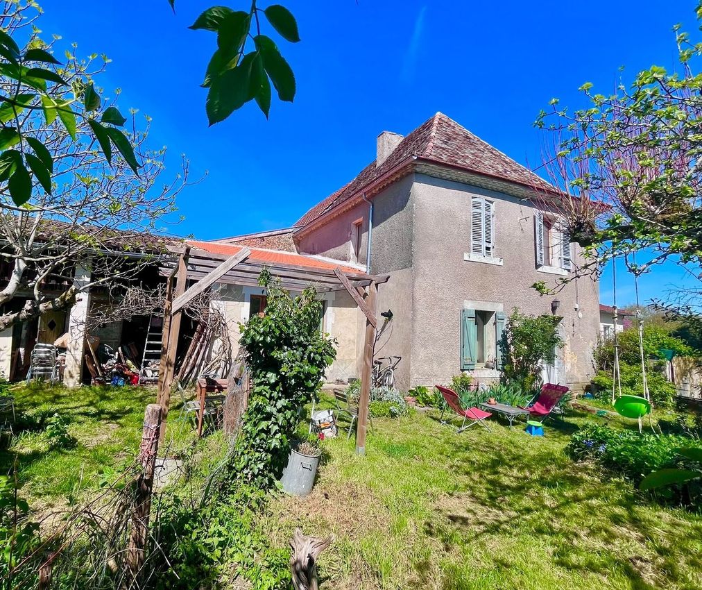 Image Façade à  maison individuelle de Saint-Front-de-Pradoux