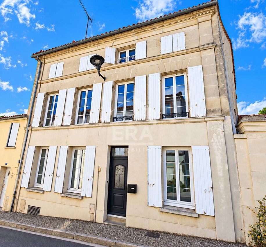 Image Vue à  maison mitoyenne de Javrezac