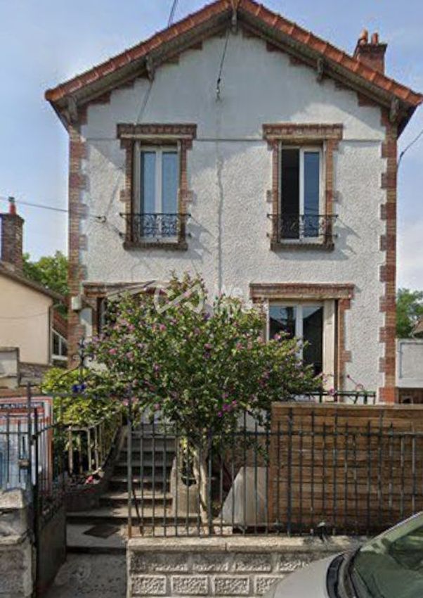 Image Façade à  maison individuelle de Bondy
