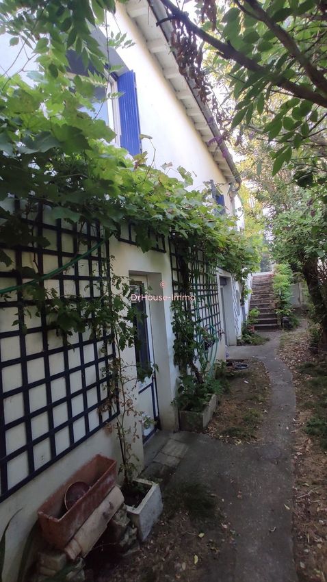Image Façade à  maison jumelée de Castillon-la-Bataille