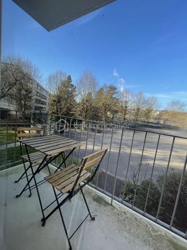 Image Terrasse à appartement de Bailly