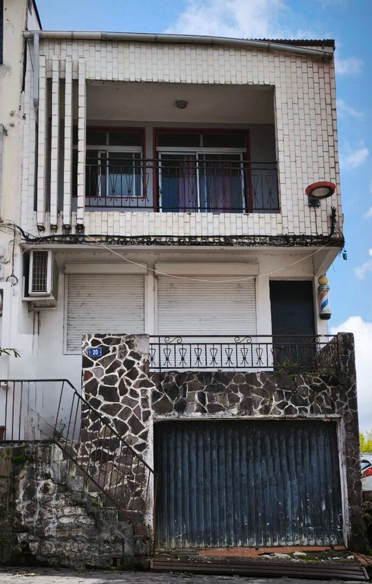 Image Façade à  maison mitoyenne de Le Lamentin