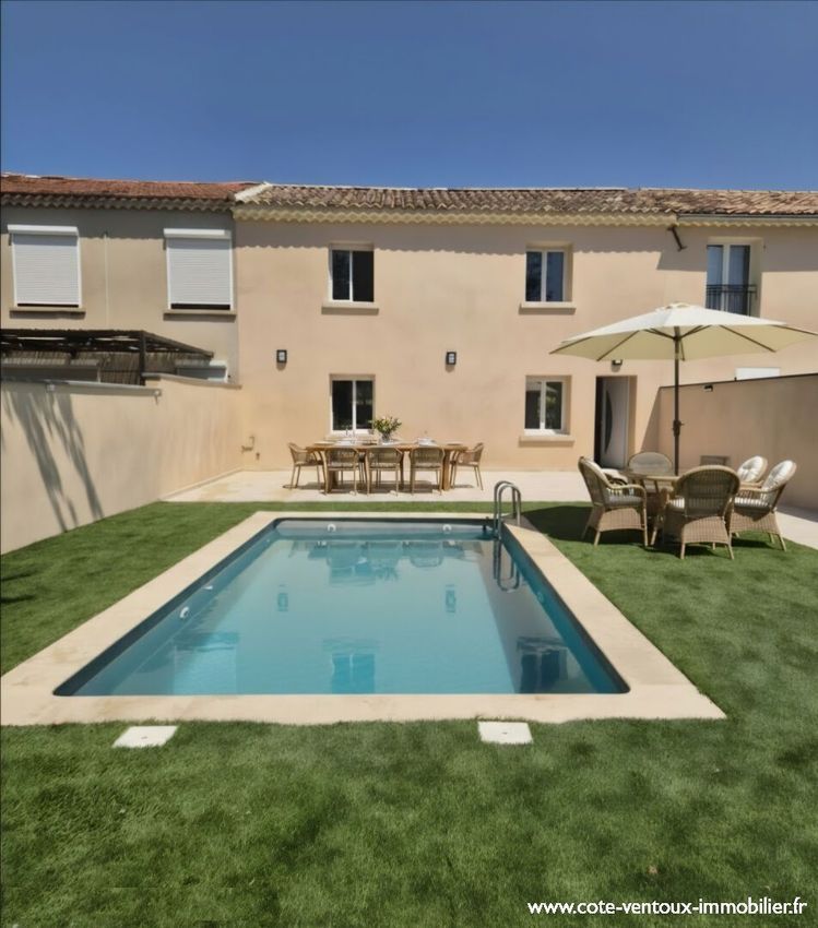 Image Piscine à  maison mitoyenne de Aubignan
