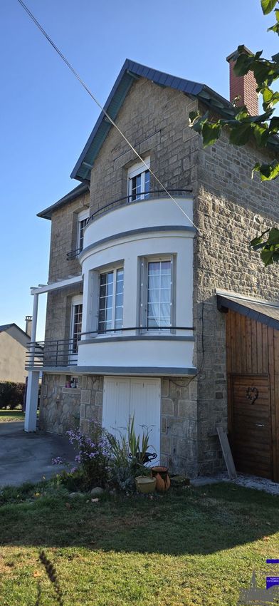 Image Façade à  maison individuelle de Treignac
