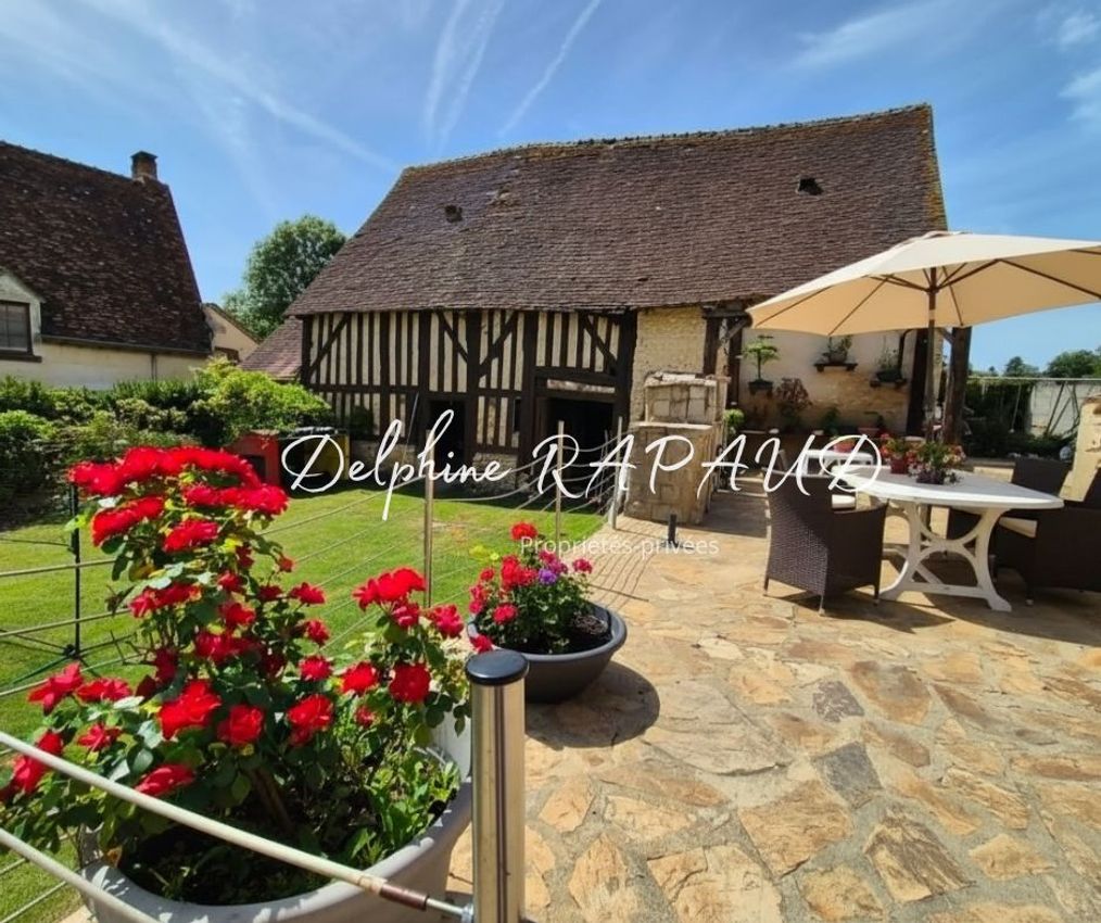 Image Façade à  propriété agricole de Rémalard en Perche