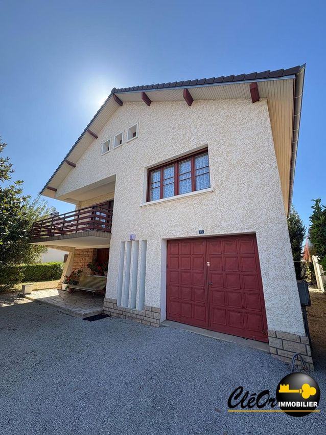 Image Façade à  maison individuelle de Louhans