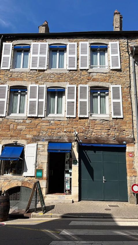 Image Vue à  maison mitoyenne de Arbois