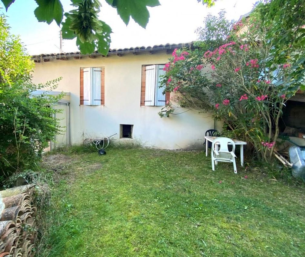 Image Façade à  maison de village de L'Isle-Jourdain