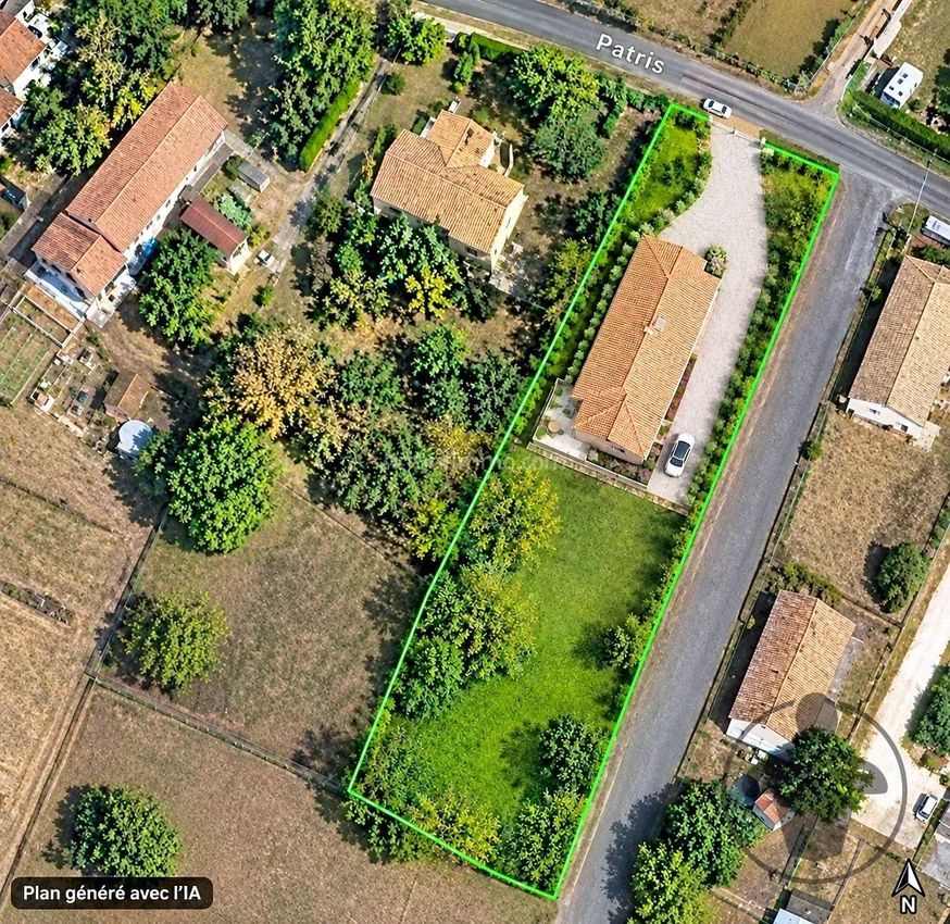 Image de terrain à Les Églisottes-et-Chalaures