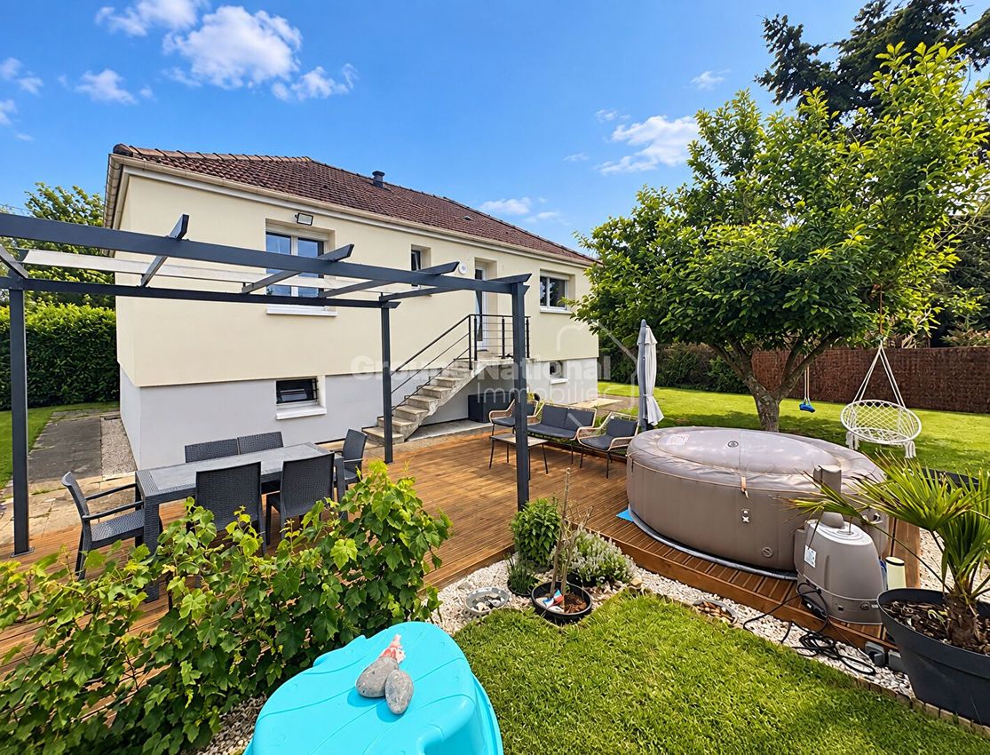 Image Piscine à  maison individuelle de Fresne-Léguillon