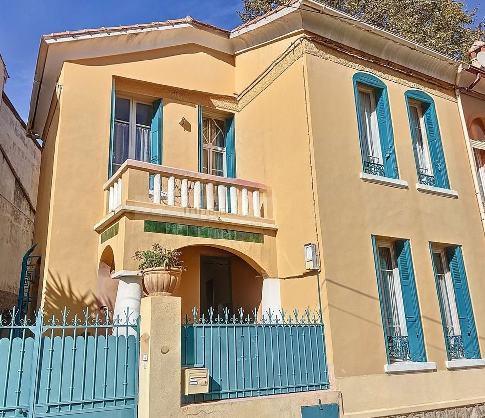 Image Façade à  maison individuelle de La Seyne-sur-Mer