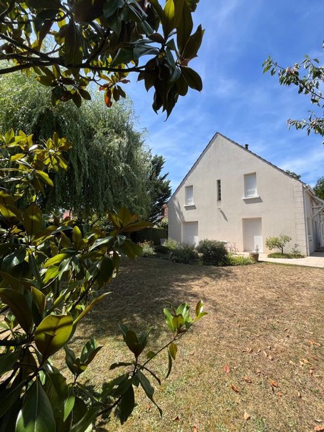 Image Façade à  maison individuelle de Taverny