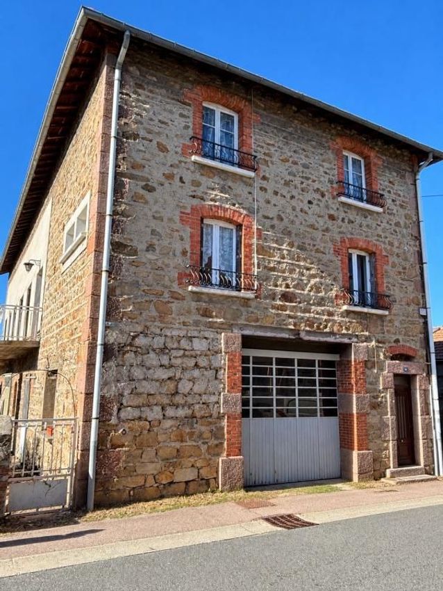 Image Façade à  maison individuelle de Chevrières