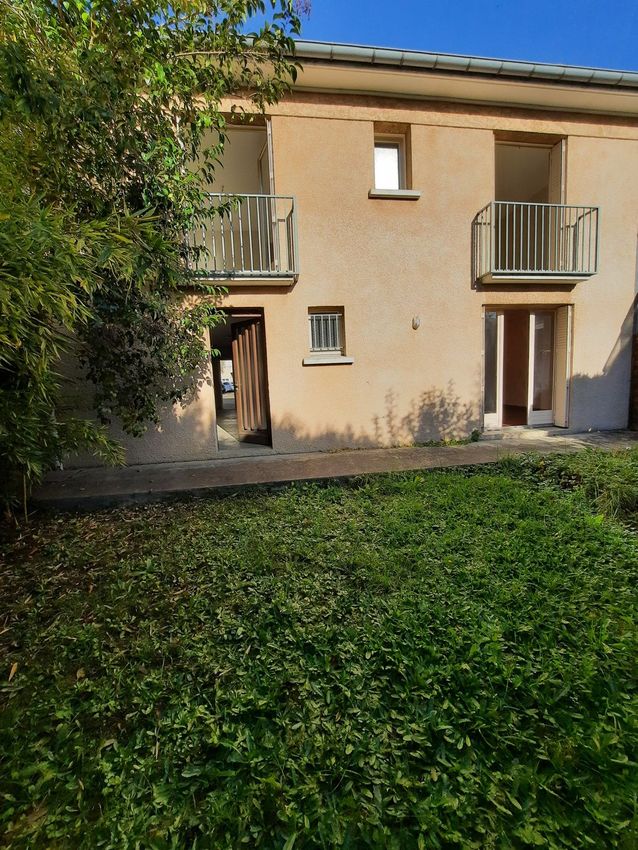 Image Façade à  maison individuelle de Tarbes
