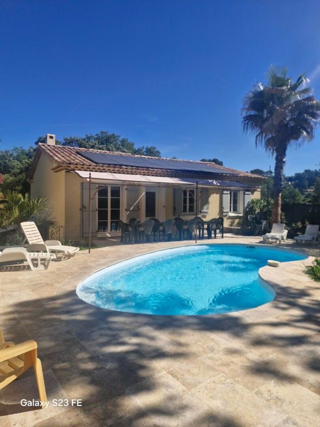Image Piscine à  maison individuelle de Le Thoronet
