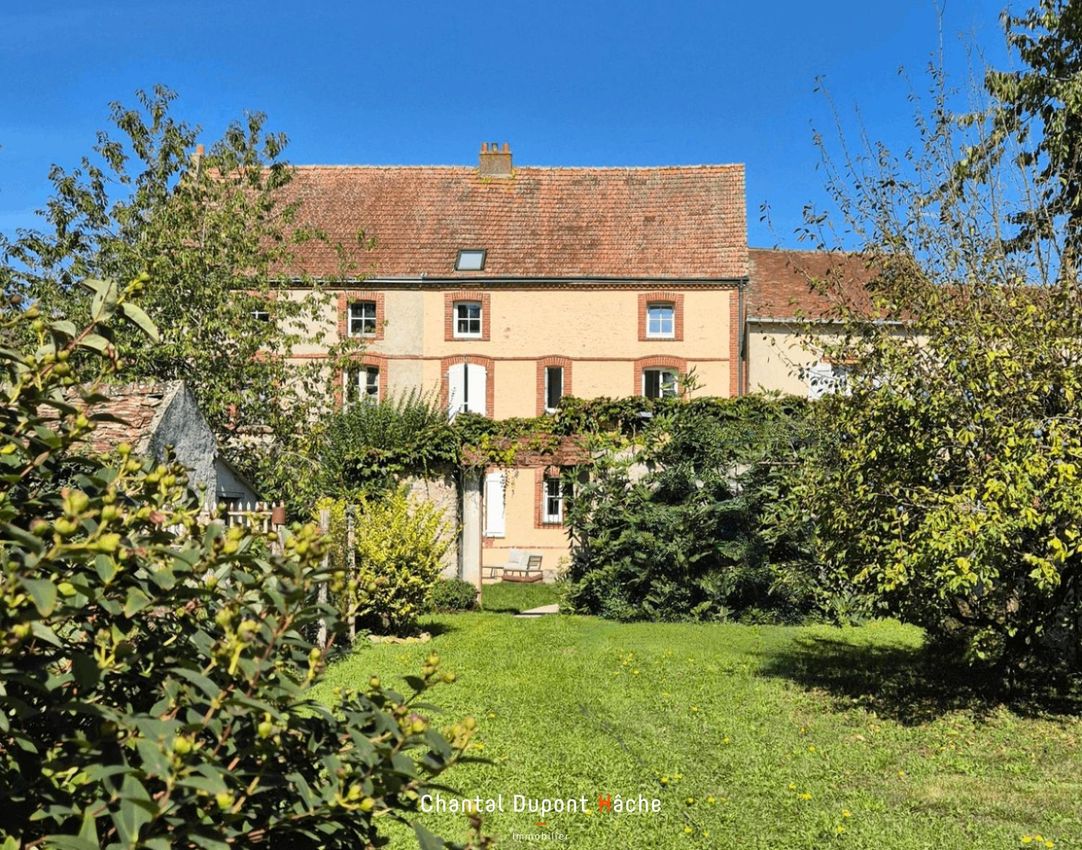 Image Façade à  maison individuelle de Auneau-Bleury-Saint-Symphorien
