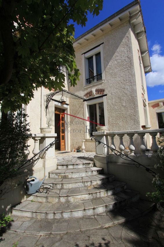 Image Façade à  maison individuelle de Nanterre