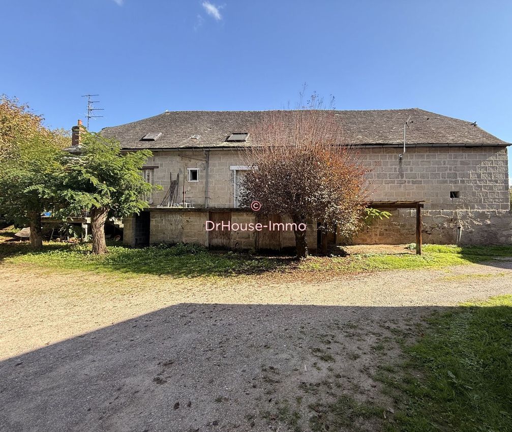 Image Façade à  villa de Malemort