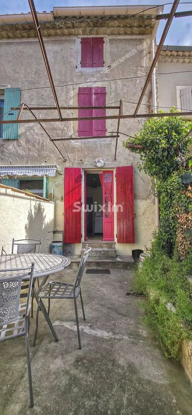 Image Façade à  maison de village de Valréas