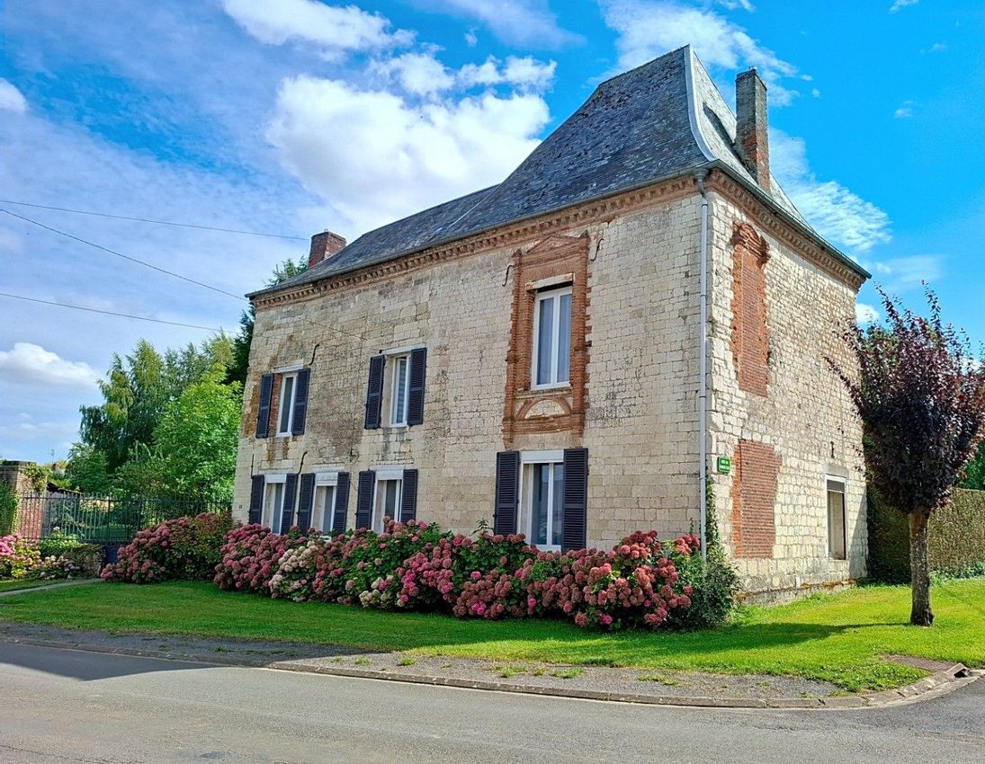 Image Façade à  maison individuelle de Lislet