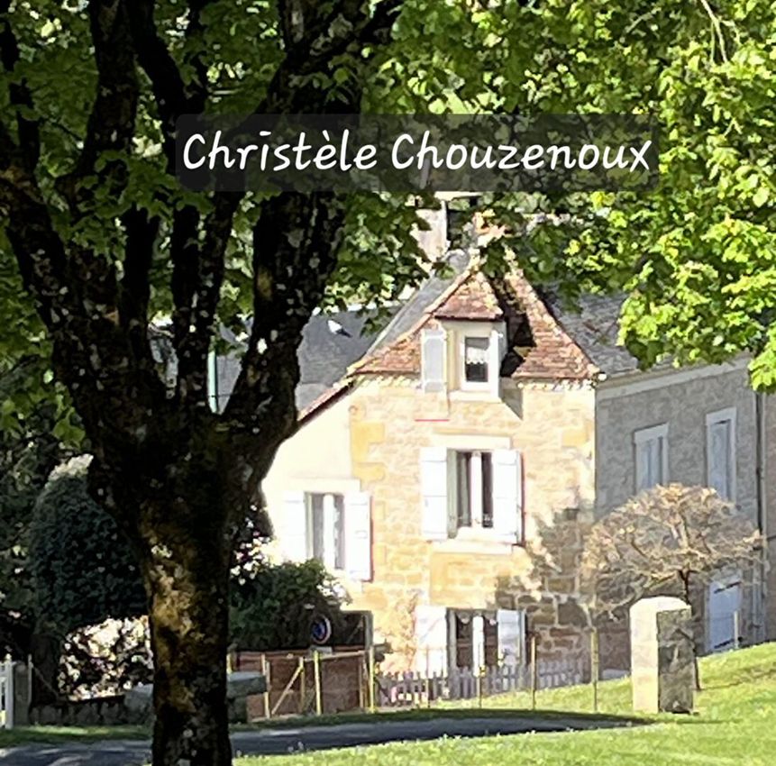 Image Façade à  maison mitoyenne de Badefols-d'Ans