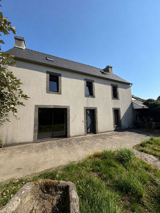 Image Façade à  maison individuelle de Plouédern