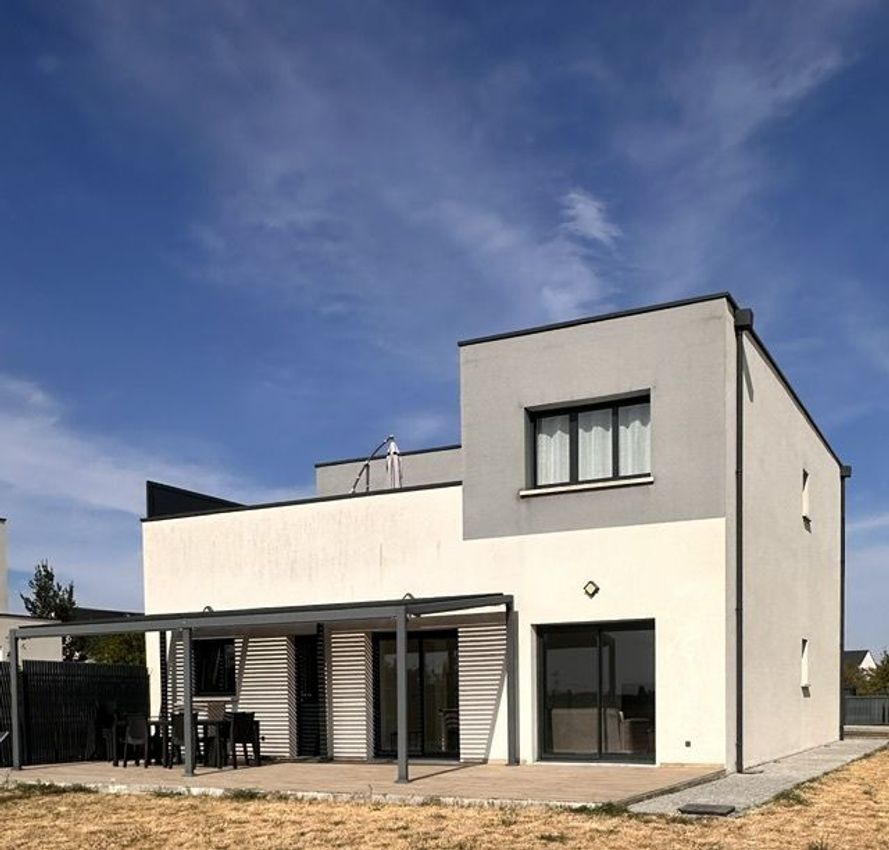 Image Façade à  maison individuelle de Ingré