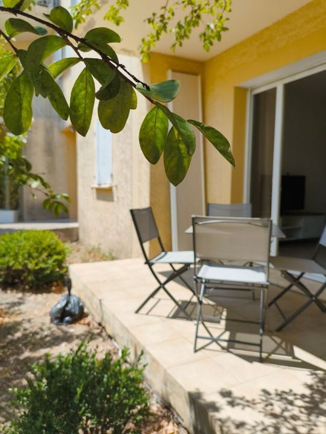Image Terrasse à appartement de Vedène