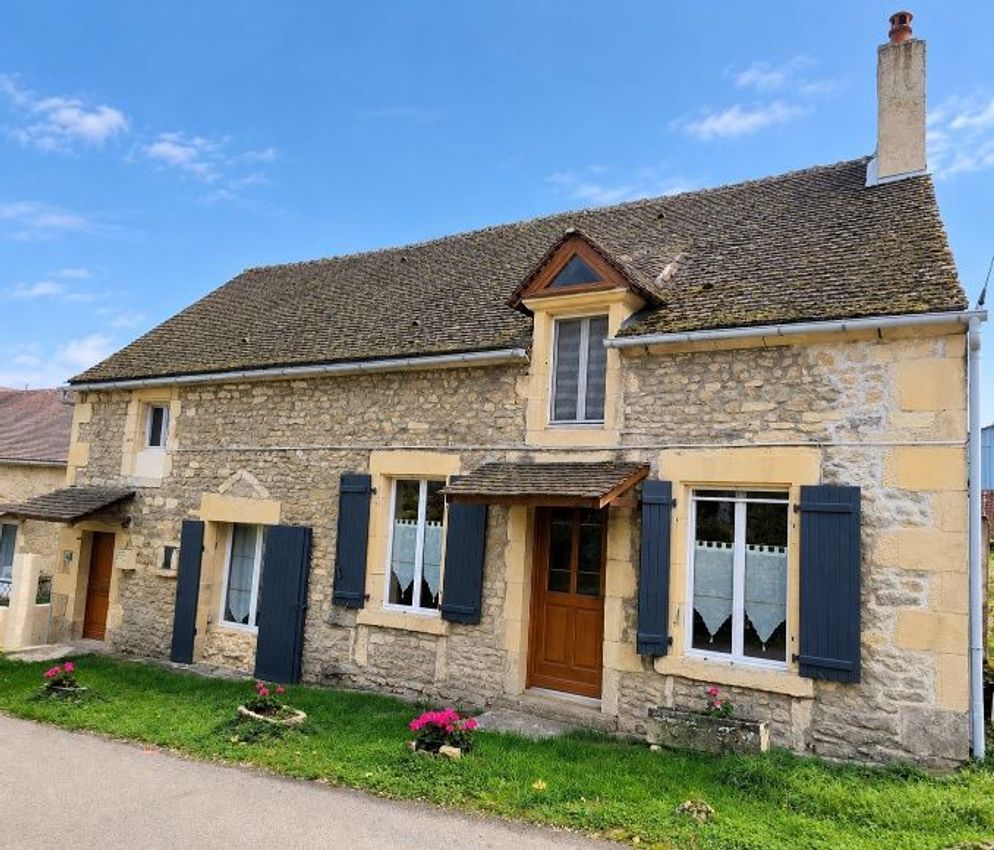 Image Façade à  maison individuelle de Germenay