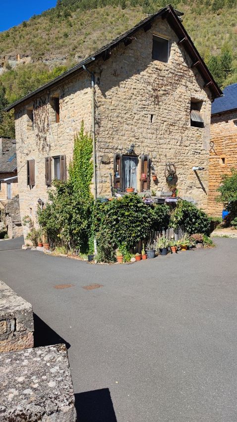 Image Façade à  maison individuelle de Brenoux